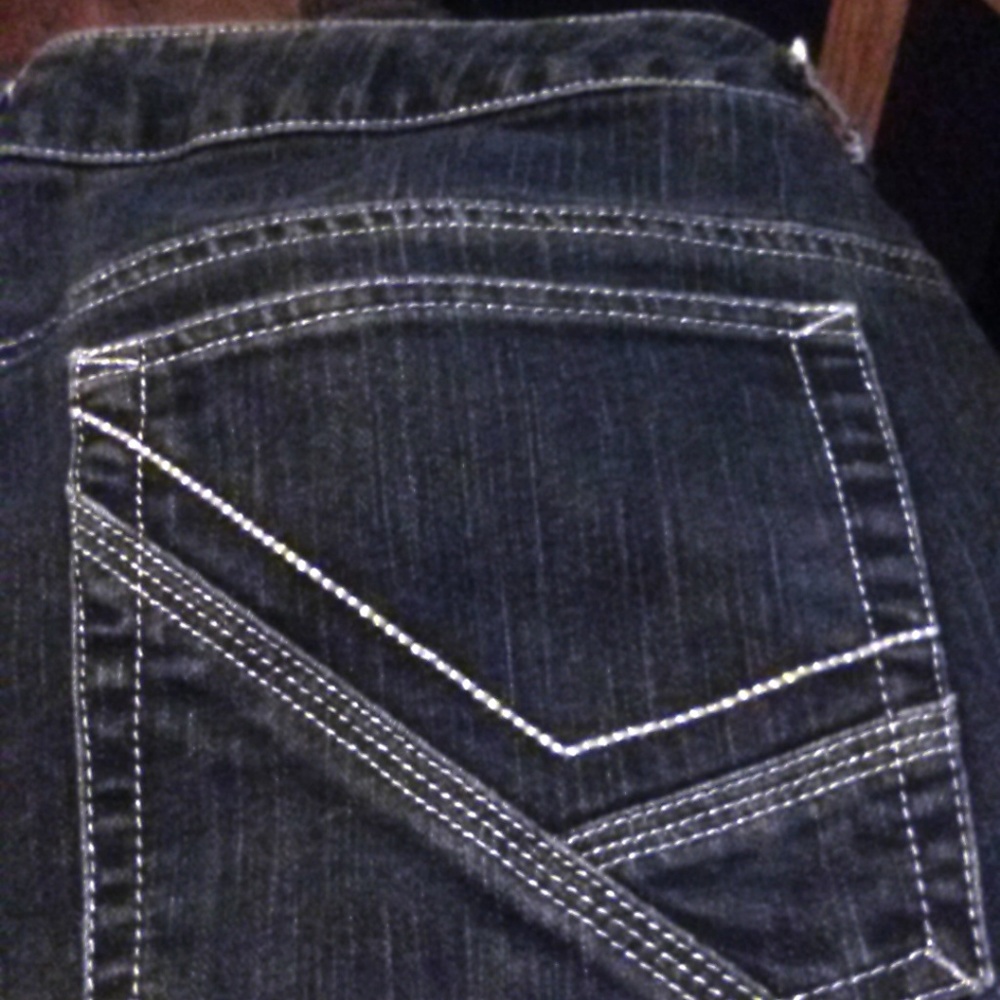 Jones New York Signature Woman Stretch Jeans
